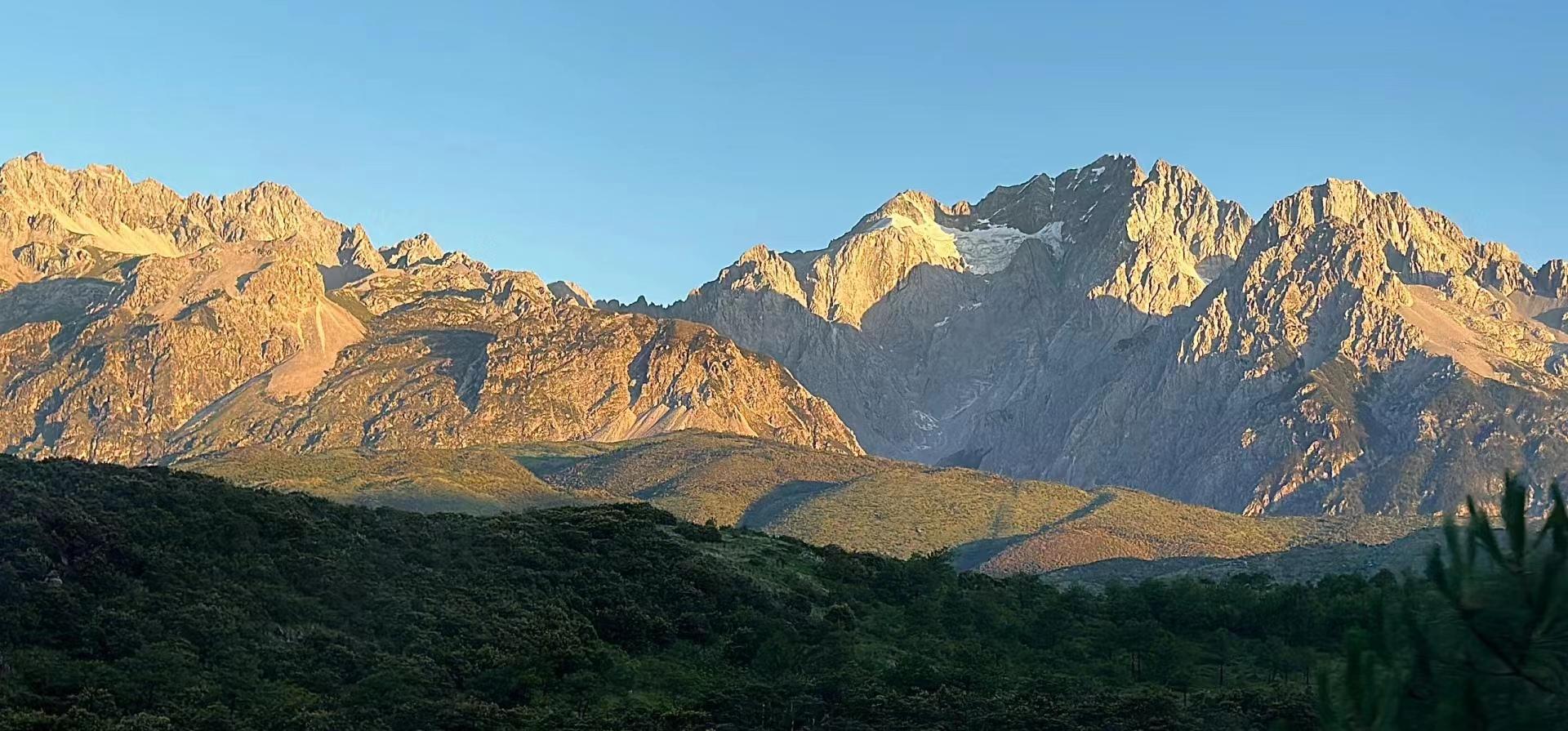 到云南旅游全攻略_去云南旅游线路_云南去旅游攻略