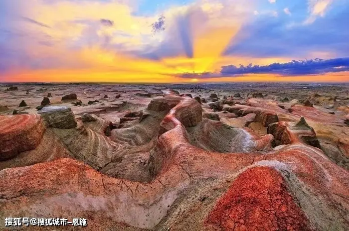 攻略新疆月份旅游去哪里好玩_新疆旅游合适月份_8月份去新疆旅游攻略